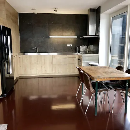 Mycitylofts Calypso Tower Apartment *